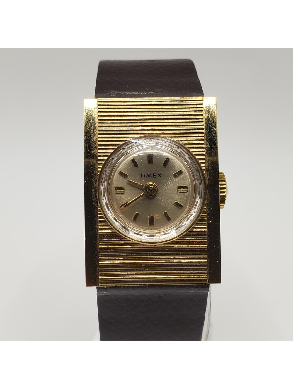 Vintage Timex Mechanical Womens Watch 18mm For Parts Or Repair